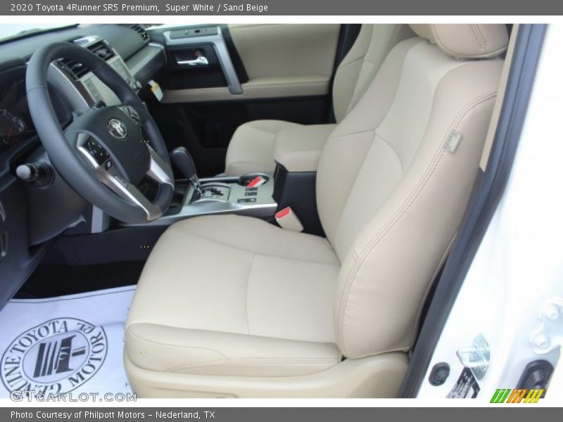 Super White / Sand Beige 2020 Toyota 4Runner SR5 Premium