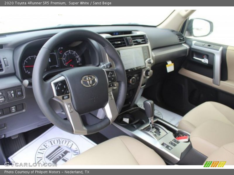Super White / Sand Beige 2020 Toyota 4Runner SR5 Premium