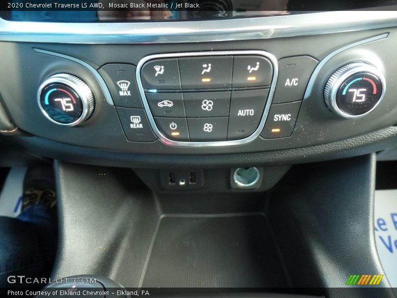 Mosaic Black Metallic / Jet Black 2020 Chevrolet Traverse LS AWD