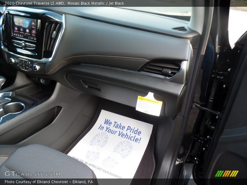 Mosaic Black Metallic / Jet Black 2020 Chevrolet Traverse LS AWD