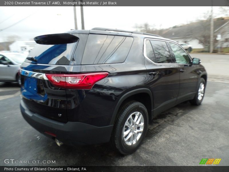 Midnight Blue Metallic / Jet Black 2020 Chevrolet Traverse LT AWD