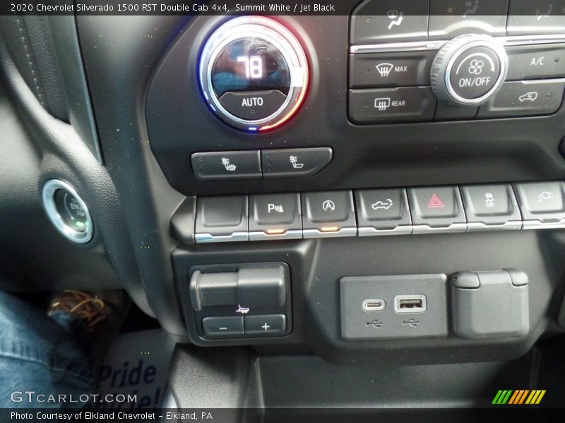 Controls of 2020 Silverado 1500 RST Double Cab 4x4