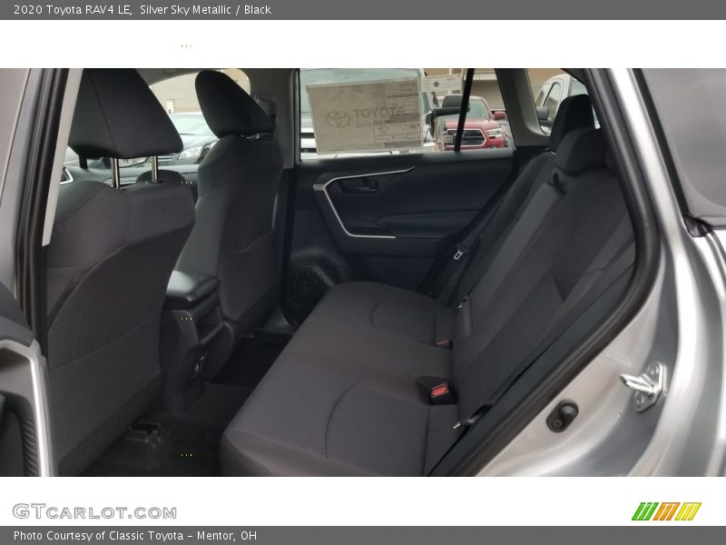 Silver Sky Metallic / Black 2020 Toyota RAV4 LE