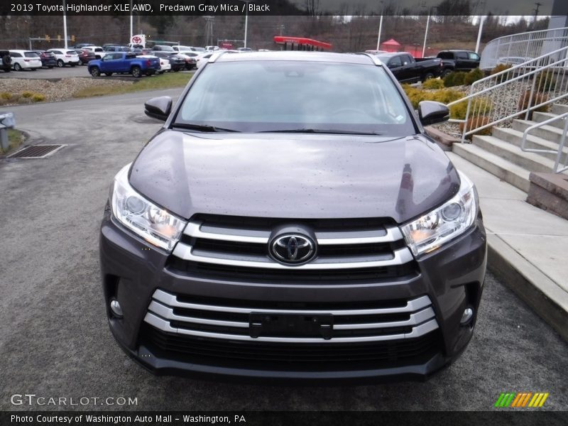 Predawn Gray Mica / Black 2019 Toyota Highlander XLE AWD