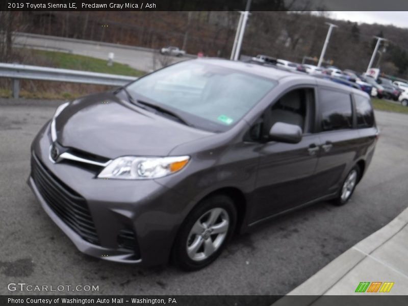 Predawn Gray Mica / Ash 2019 Toyota Sienna LE