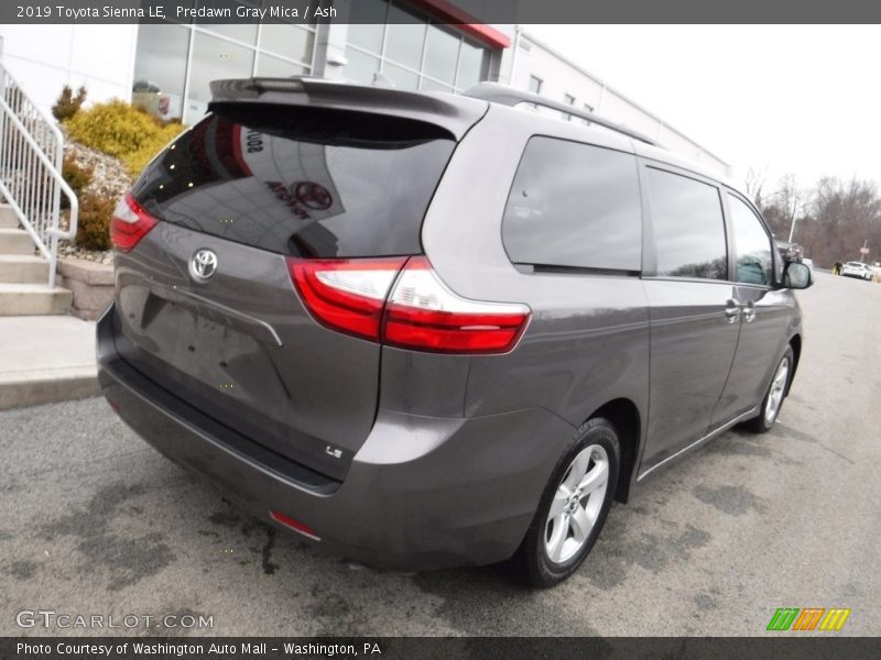 Predawn Gray Mica / Ash 2019 Toyota Sienna LE