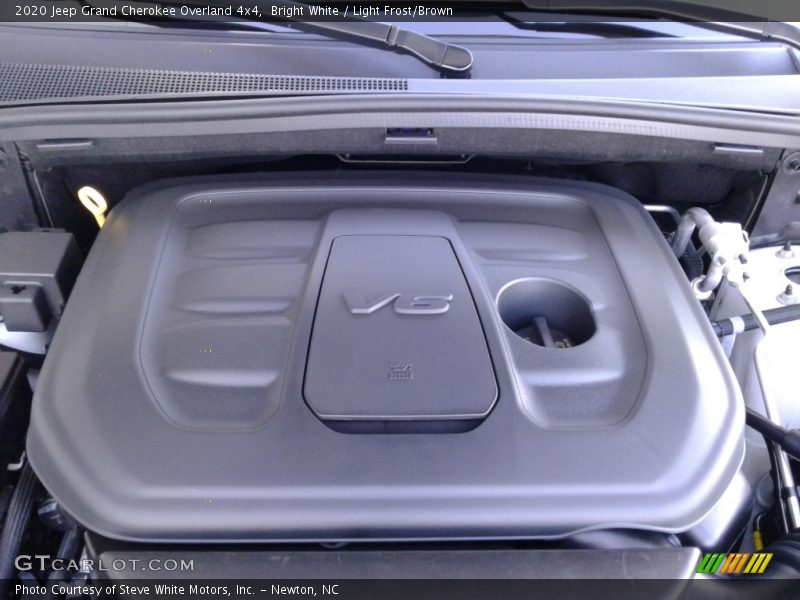 Bright White / Light Frost/Brown 2020 Jeep Grand Cherokee Overland 4x4
