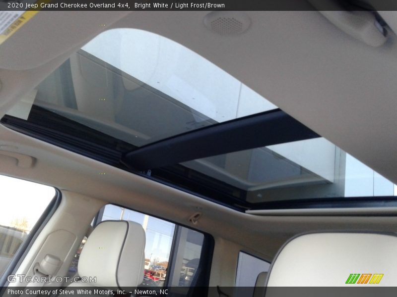 Bright White / Light Frost/Brown 2020 Jeep Grand Cherokee Overland 4x4