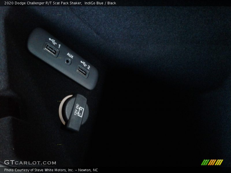 IndiGo Blue / Black 2020 Dodge Challenger R/T Scat Pack Shaker