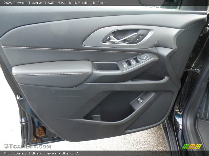 Mosaic Black Metallic / Jet Black 2020 Chevrolet Traverse LT AWD