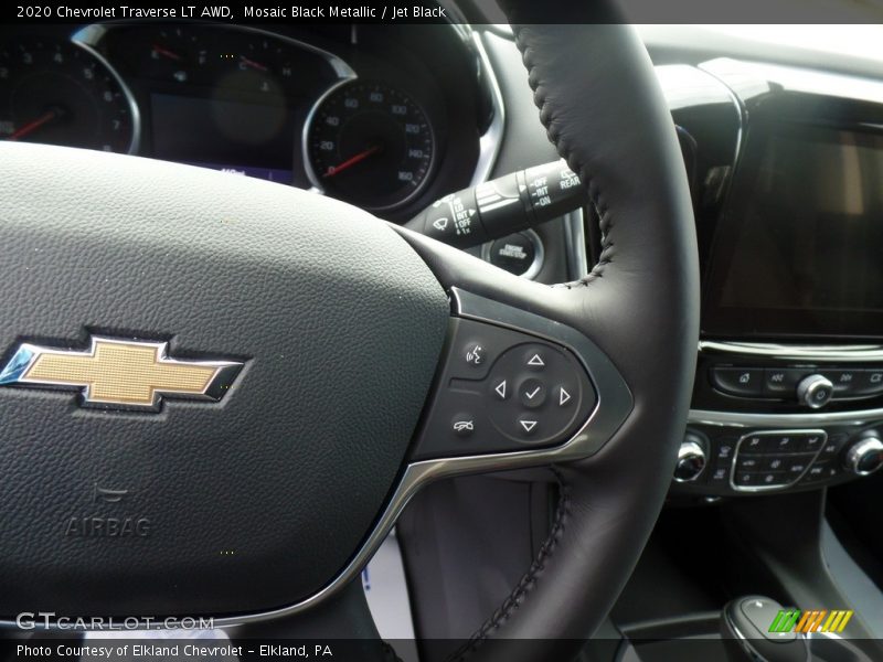 Mosaic Black Metallic / Jet Black 2020 Chevrolet Traverse LT AWD