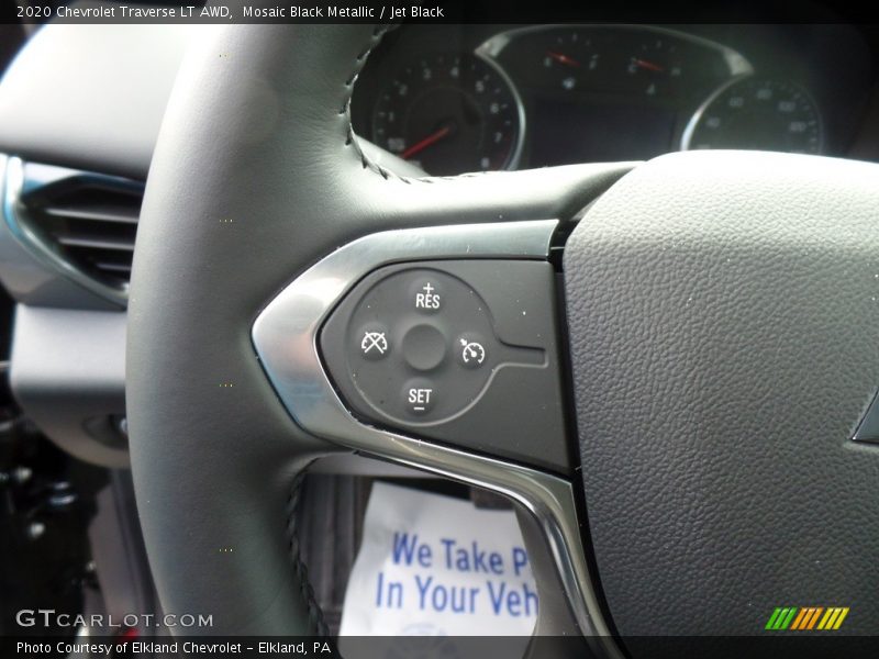 Mosaic Black Metallic / Jet Black 2020 Chevrolet Traverse LT AWD