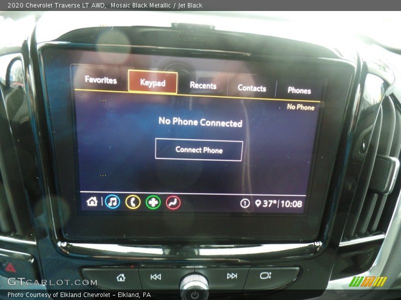 Mosaic Black Metallic / Jet Black 2020 Chevrolet Traverse LT AWD