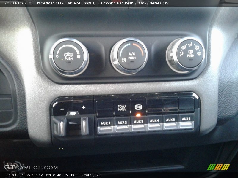 Controls of 2020 3500 Tradesman Crew Cab 4x4 Chassis