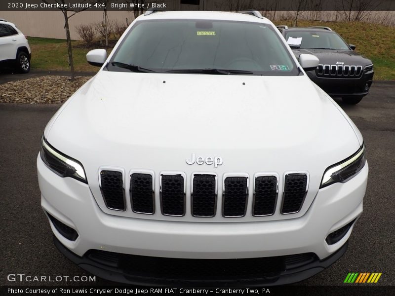 Bright White / Black 2020 Jeep Cherokee Latitude 4x4