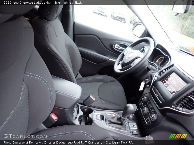 Bright White / Black 2020 Jeep Cherokee Latitude 4x4