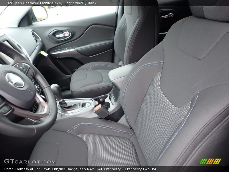Bright White / Black 2020 Jeep Cherokee Latitude 4x4