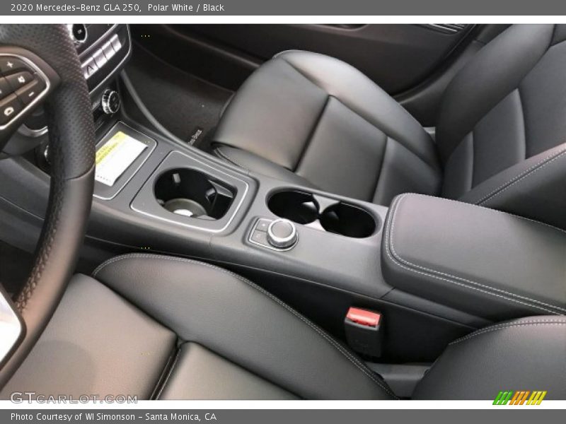 Polar White / Black 2020 Mercedes-Benz GLA 250