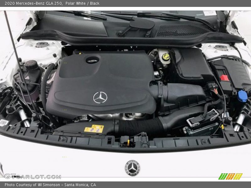 Polar White / Black 2020 Mercedes-Benz GLA 250