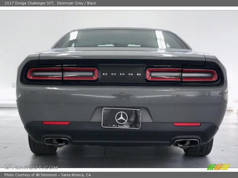 Destroyer Grey / Black 2017 Dodge Challenger SXT