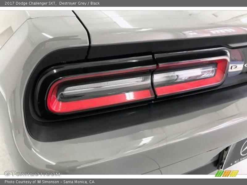 Destroyer Grey / Black 2017 Dodge Challenger SXT