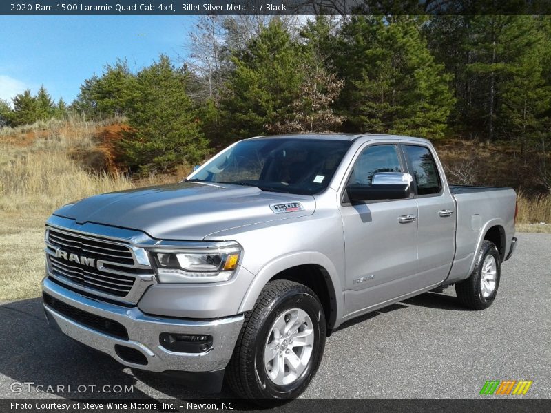 Front 3/4 View of 2020 1500 Laramie Quad Cab 4x4