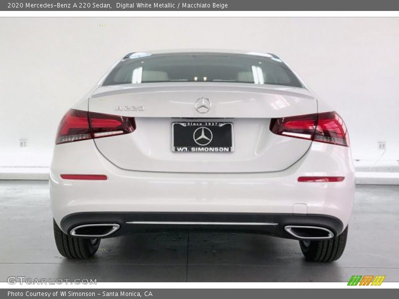 Digital White Metallic / Macchiato Beige 2020 Mercedes-Benz A 220 Sedan