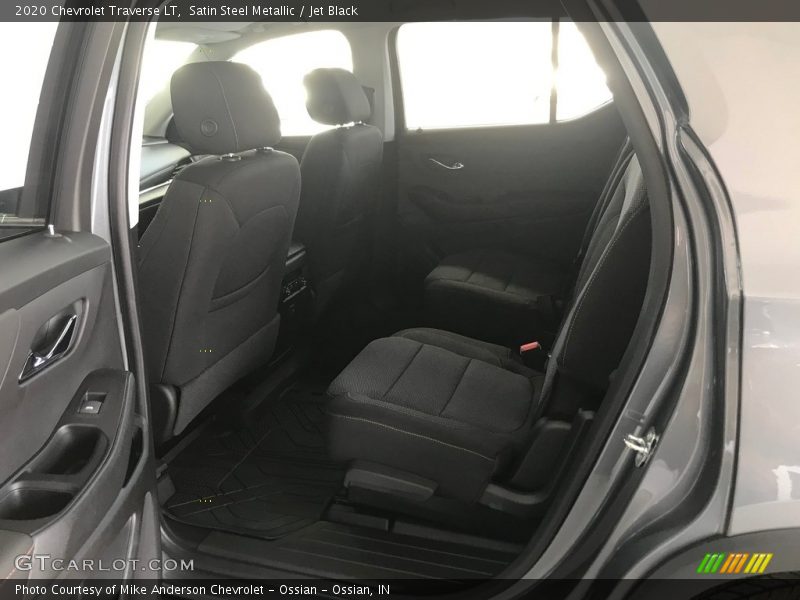 Satin Steel Metallic / Jet Black 2020 Chevrolet Traverse LT