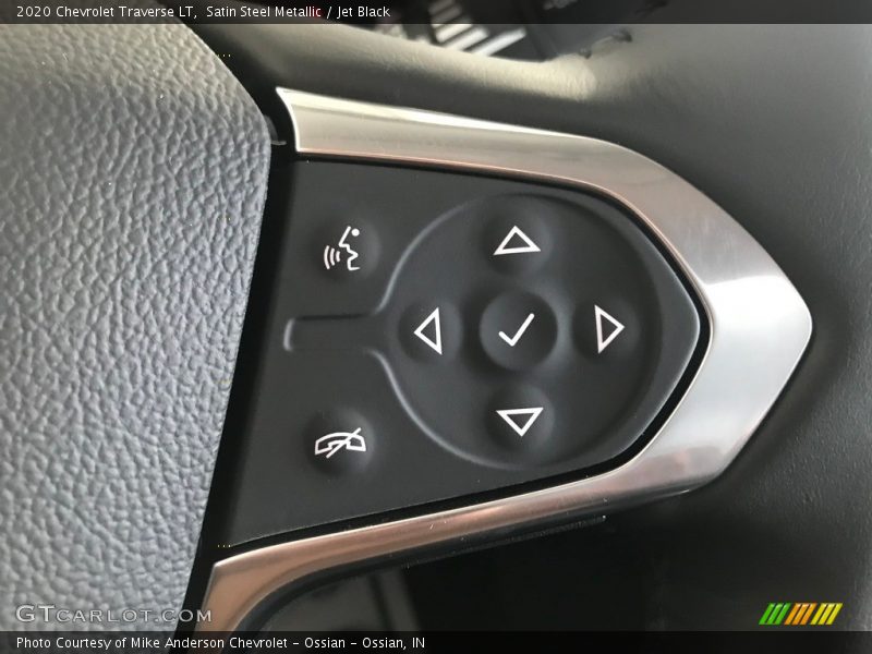Satin Steel Metallic / Jet Black 2020 Chevrolet Traverse LT