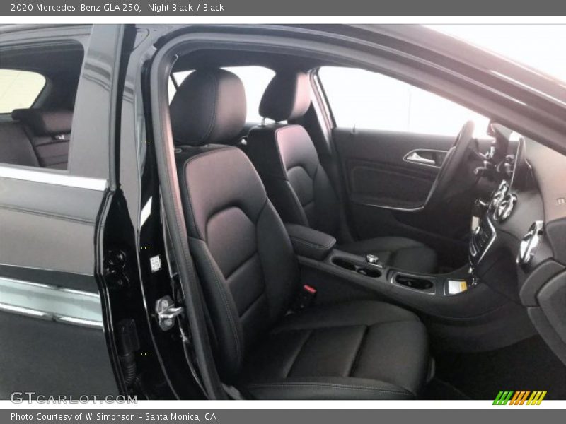 Night Black / Black 2020 Mercedes-Benz GLA 250