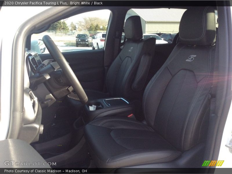 Bright White / Black 2020 Chrysler Pacifica Touring L Plus