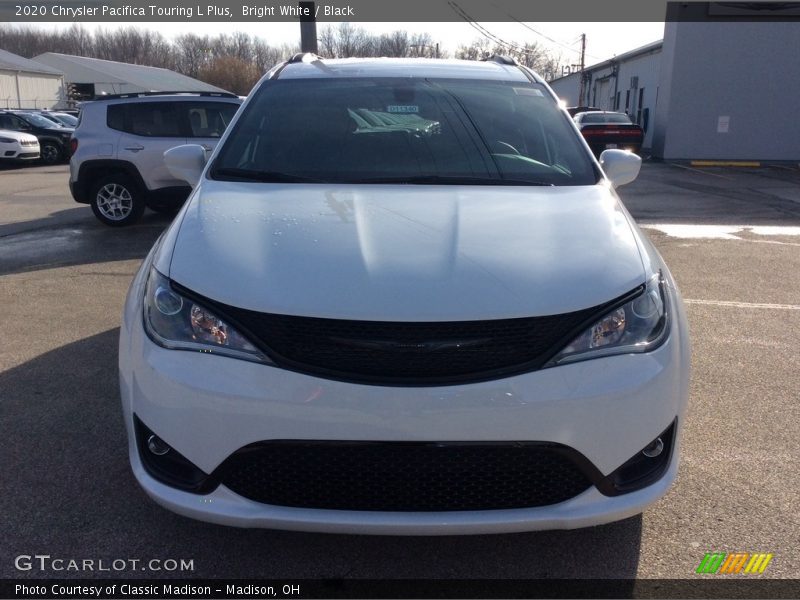 Bright White / Black 2020 Chrysler Pacifica Touring L Plus