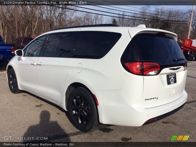 Bright White / Black 2020 Chrysler Pacifica Touring L Plus