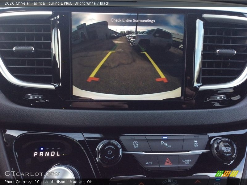 Bright White / Black 2020 Chrysler Pacifica Touring L Plus