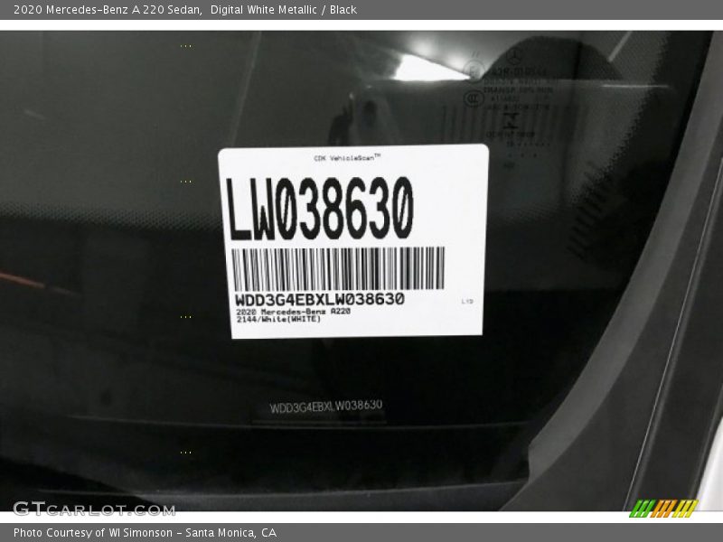 Digital White Metallic / Black 2020 Mercedes-Benz A 220 Sedan