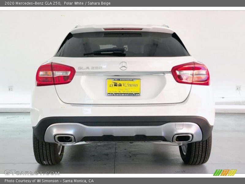 Polar White / Sahara Beige 2020 Mercedes-Benz GLA 250