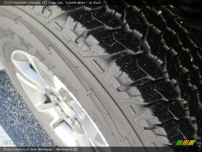 Summit White / Jet Black 2019 Chevrolet Colorado Z71 Crew Cab