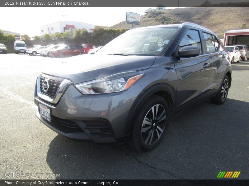 Gun Metallic / Charcoal 2019 Nissan Kicks SV