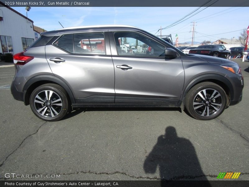 Gun Metallic / Charcoal 2019 Nissan Kicks SV