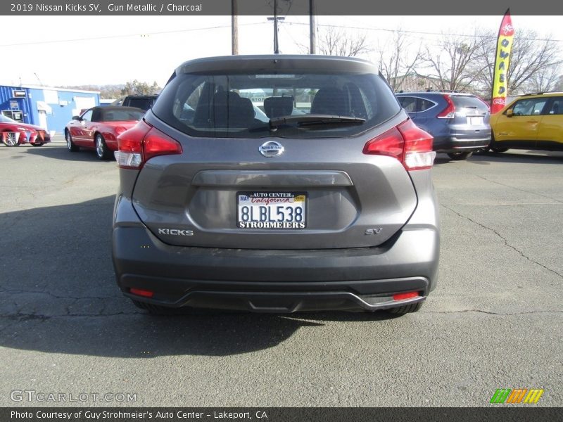 Gun Metallic / Charcoal 2019 Nissan Kicks SV