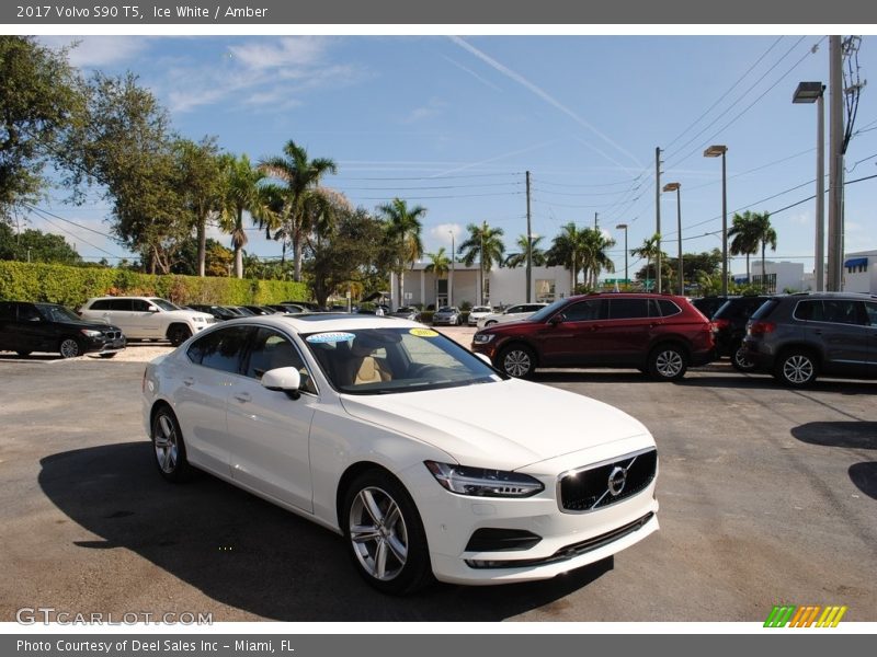 Ice White / Amber 2017 Volvo S90 T5