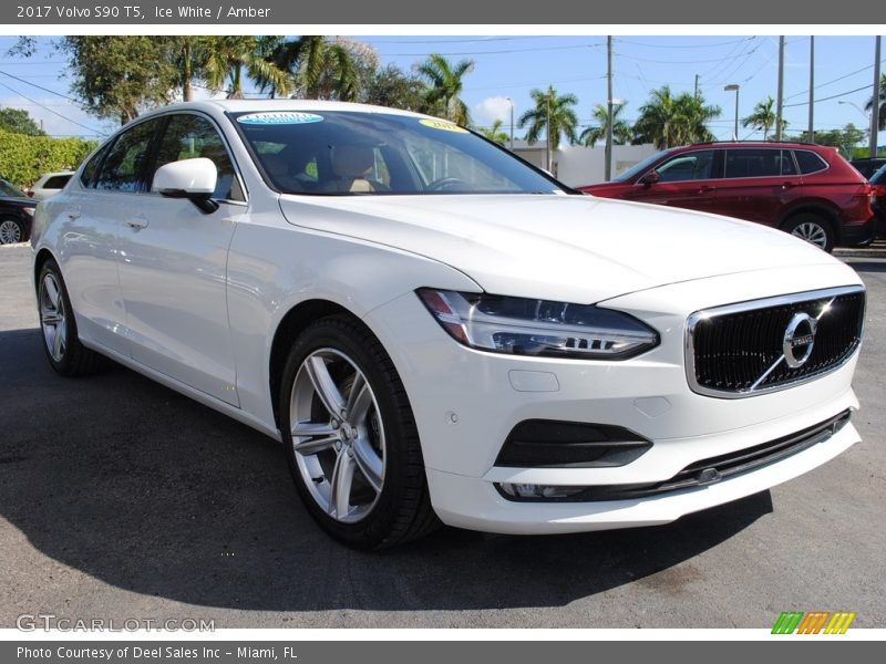 Ice White / Amber 2017 Volvo S90 T5
