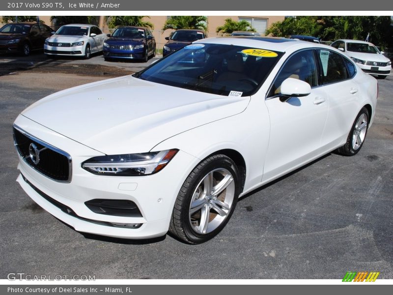  2017 S90 T5 Ice White
