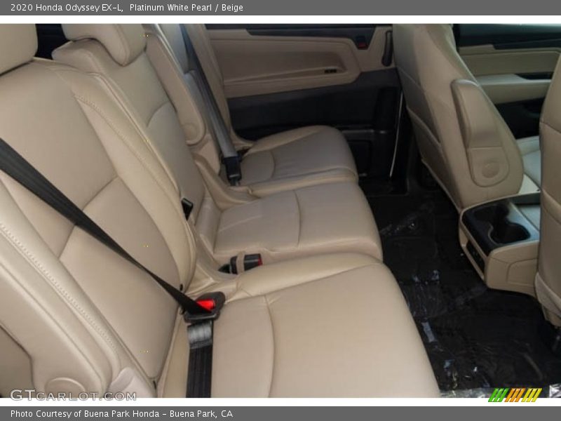 Platinum White Pearl / Beige 2020 Honda Odyssey EX-L