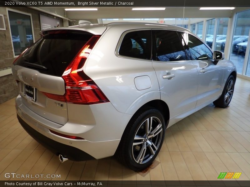 Bright Silver Metallic / Charcoal 2020 Volvo XC60 T5 AWD Momentum