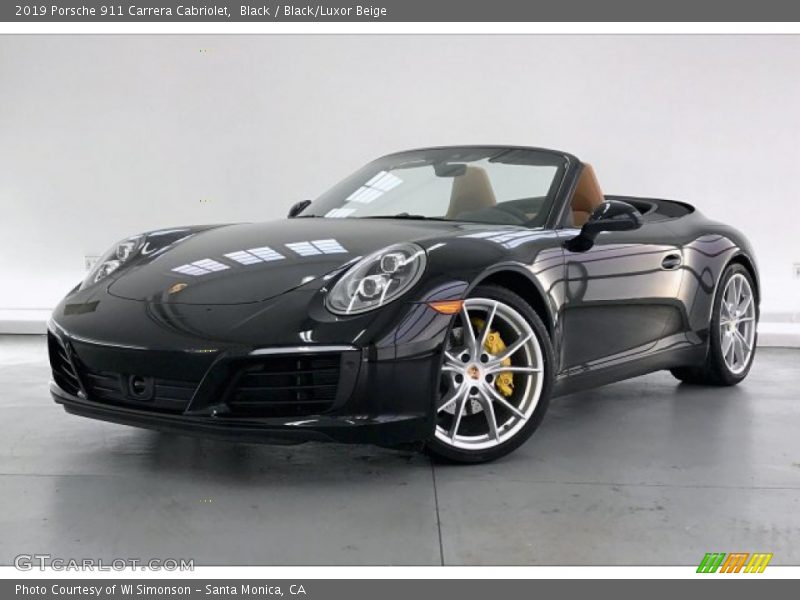 Front 3/4 View of 2019 911 Carrera Cabriolet
