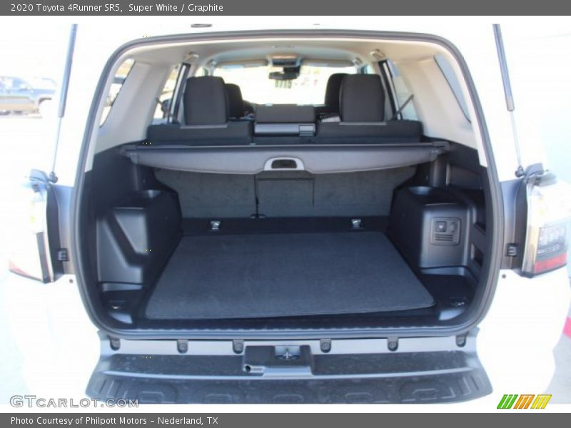 Super White / Graphite 2020 Toyota 4Runner SR5