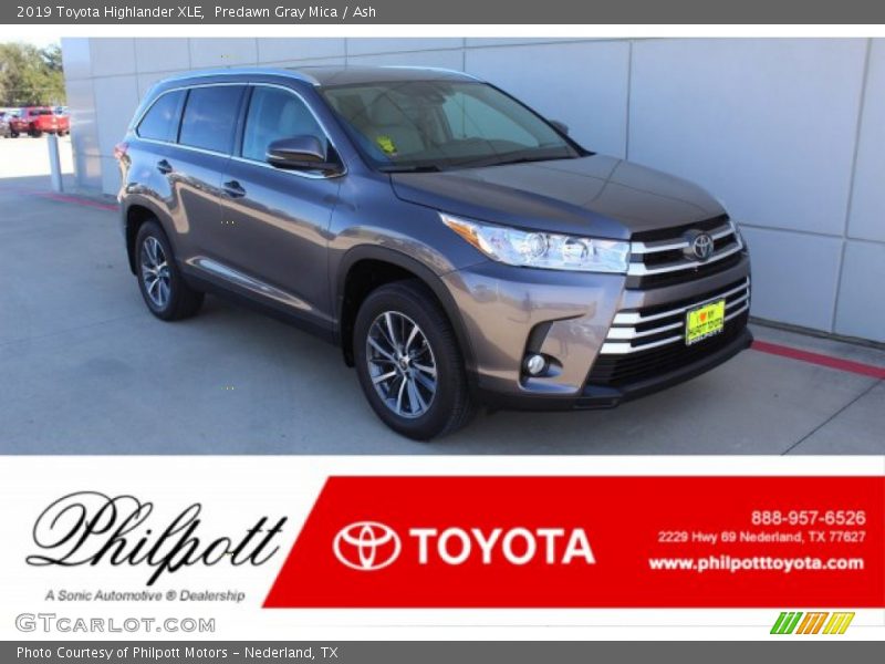 Predawn Gray Mica / Ash 2019 Toyota Highlander XLE