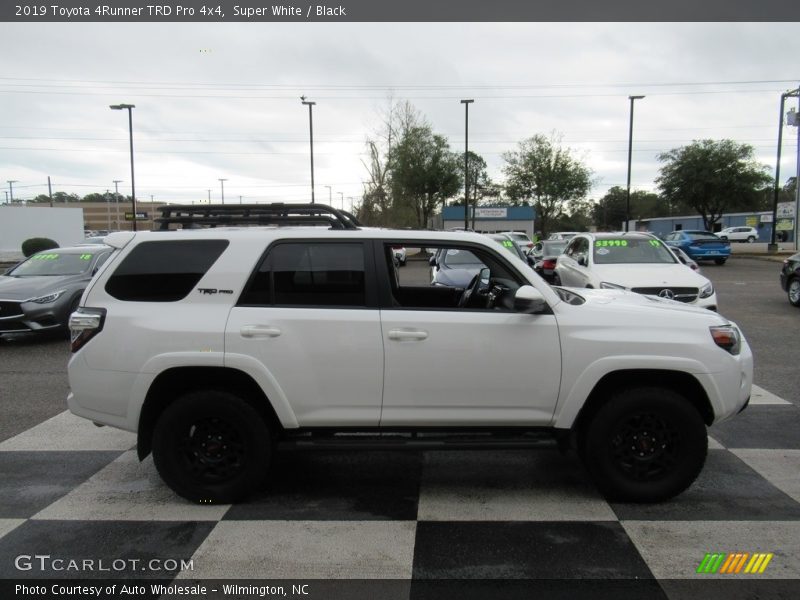 Super White / Black 2019 Toyota 4Runner TRD Pro 4x4