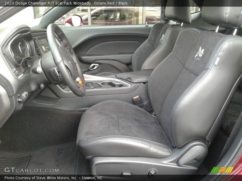 Front Seat of 2020 Challenger R/T Scat Pack Widebody